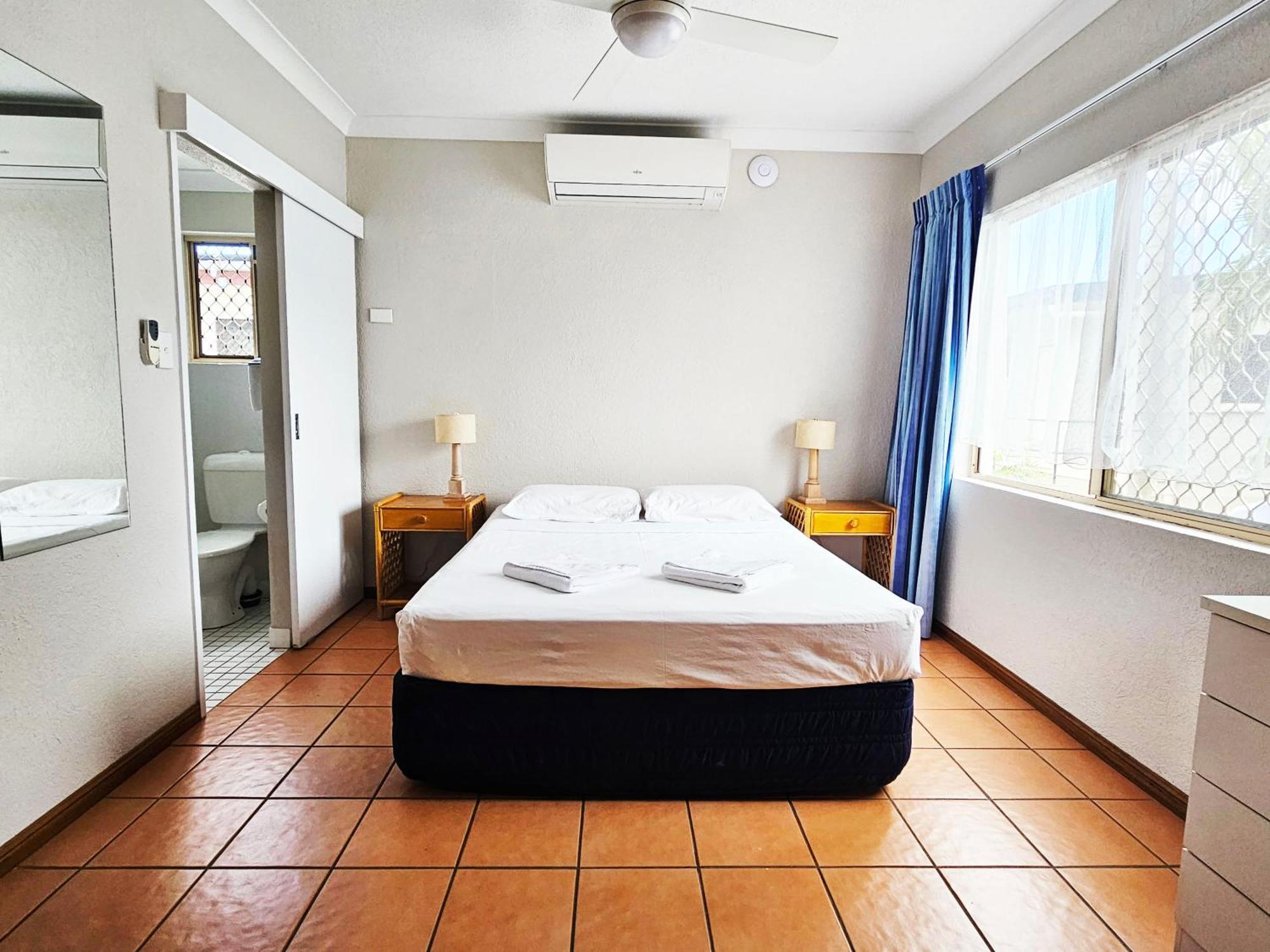 Royal Palm Cairns