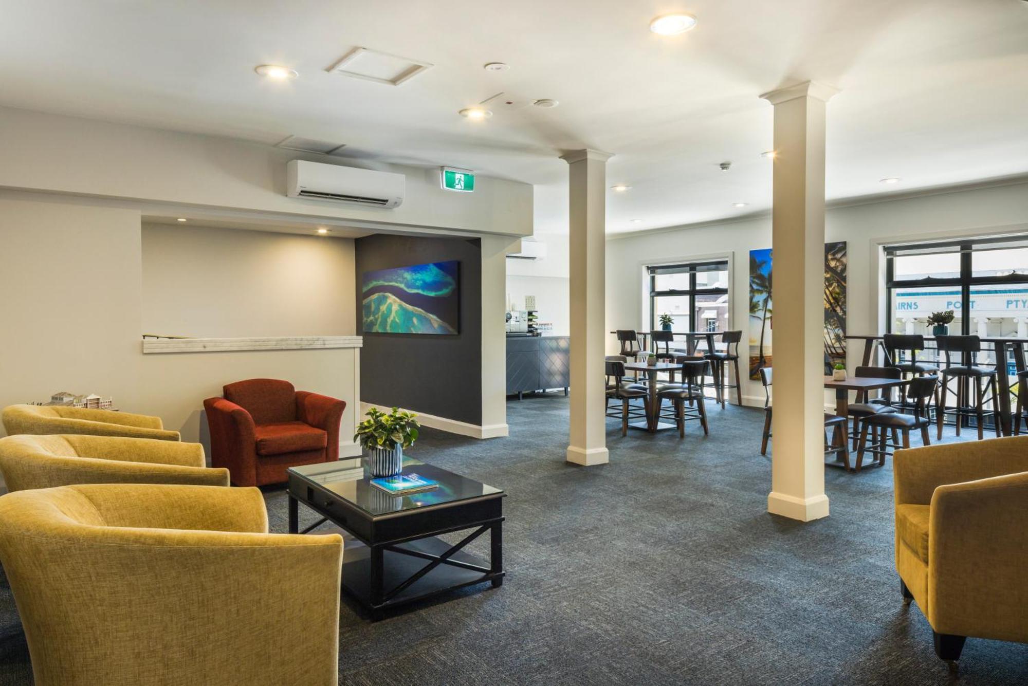 The Abbott Boutique 4*
