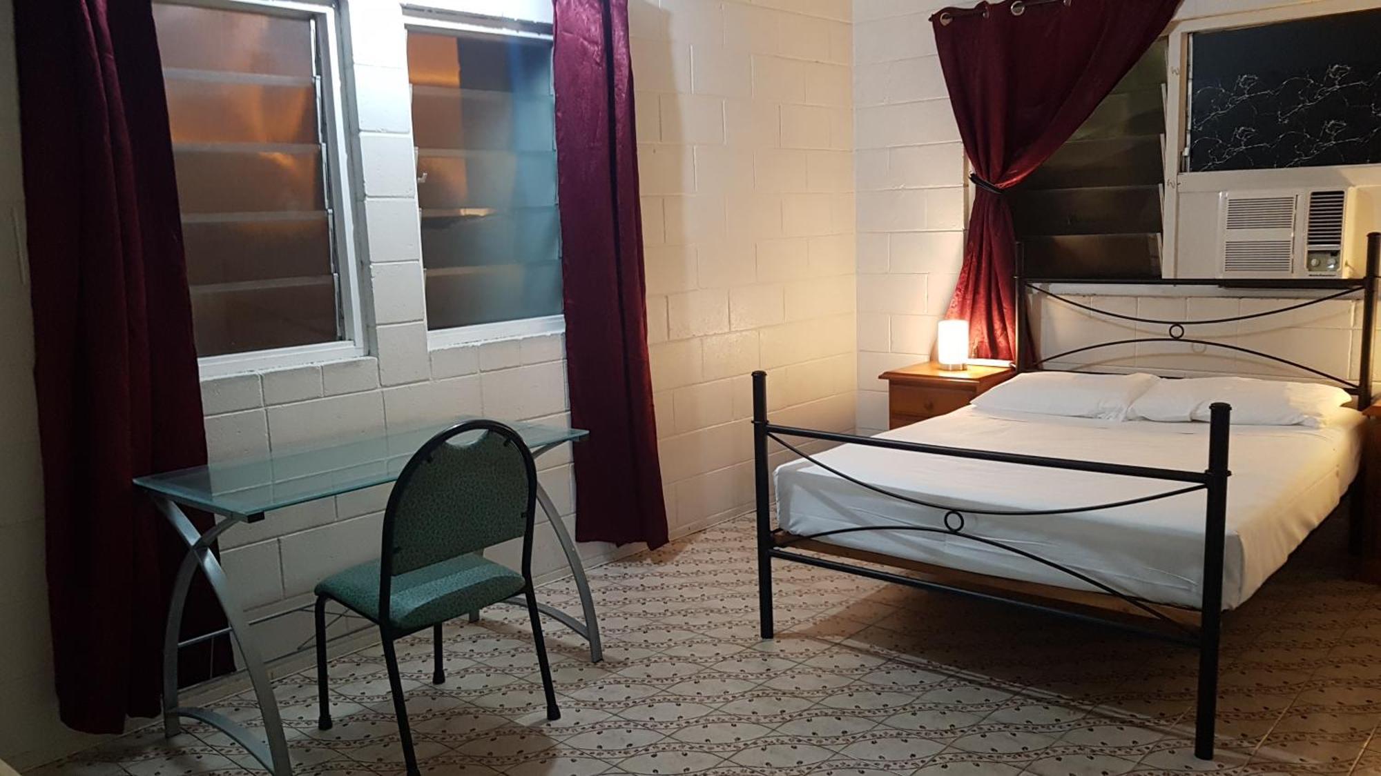 Asylum Share House * Cairns