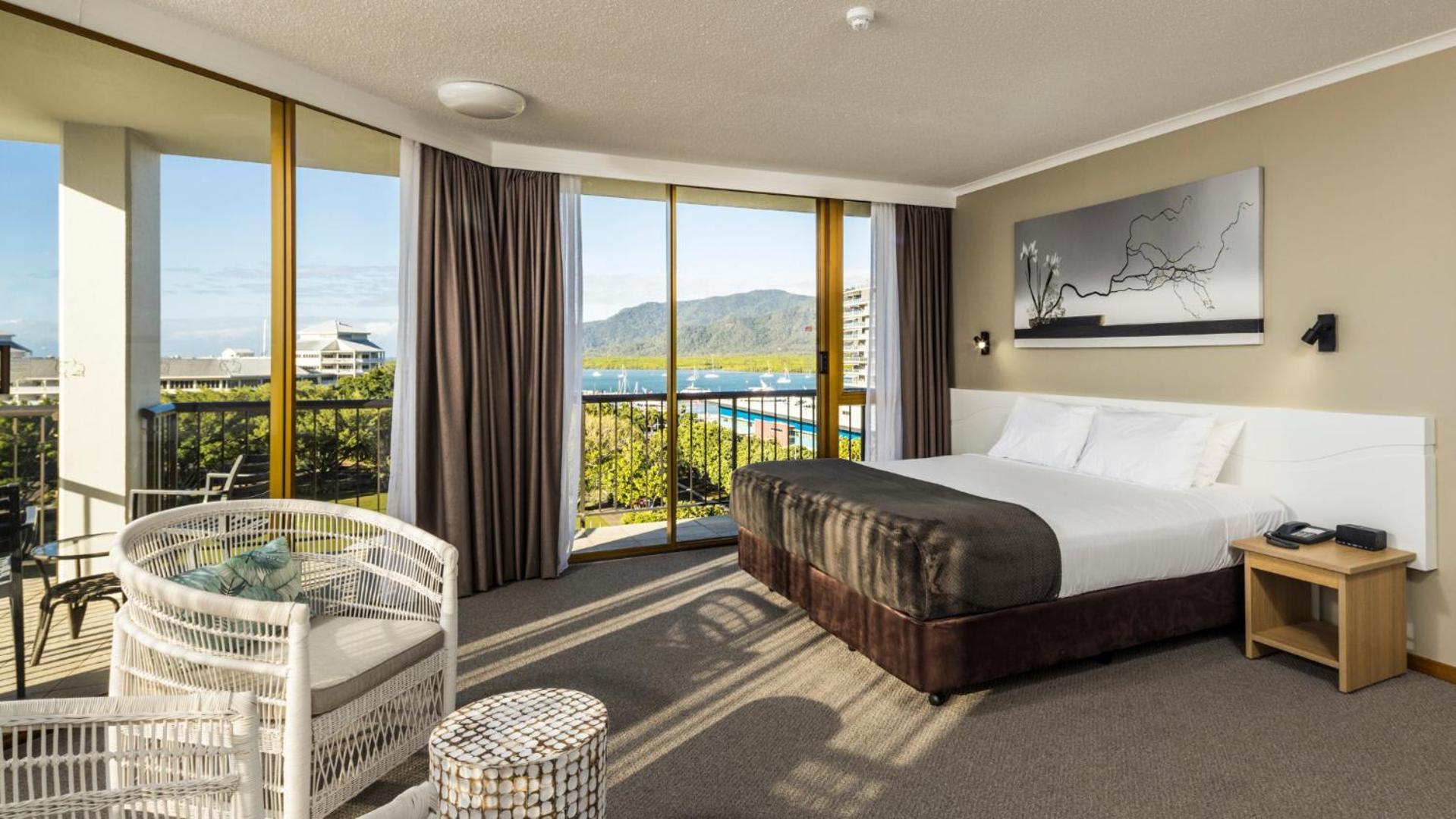 Hotel Pacific Cairns