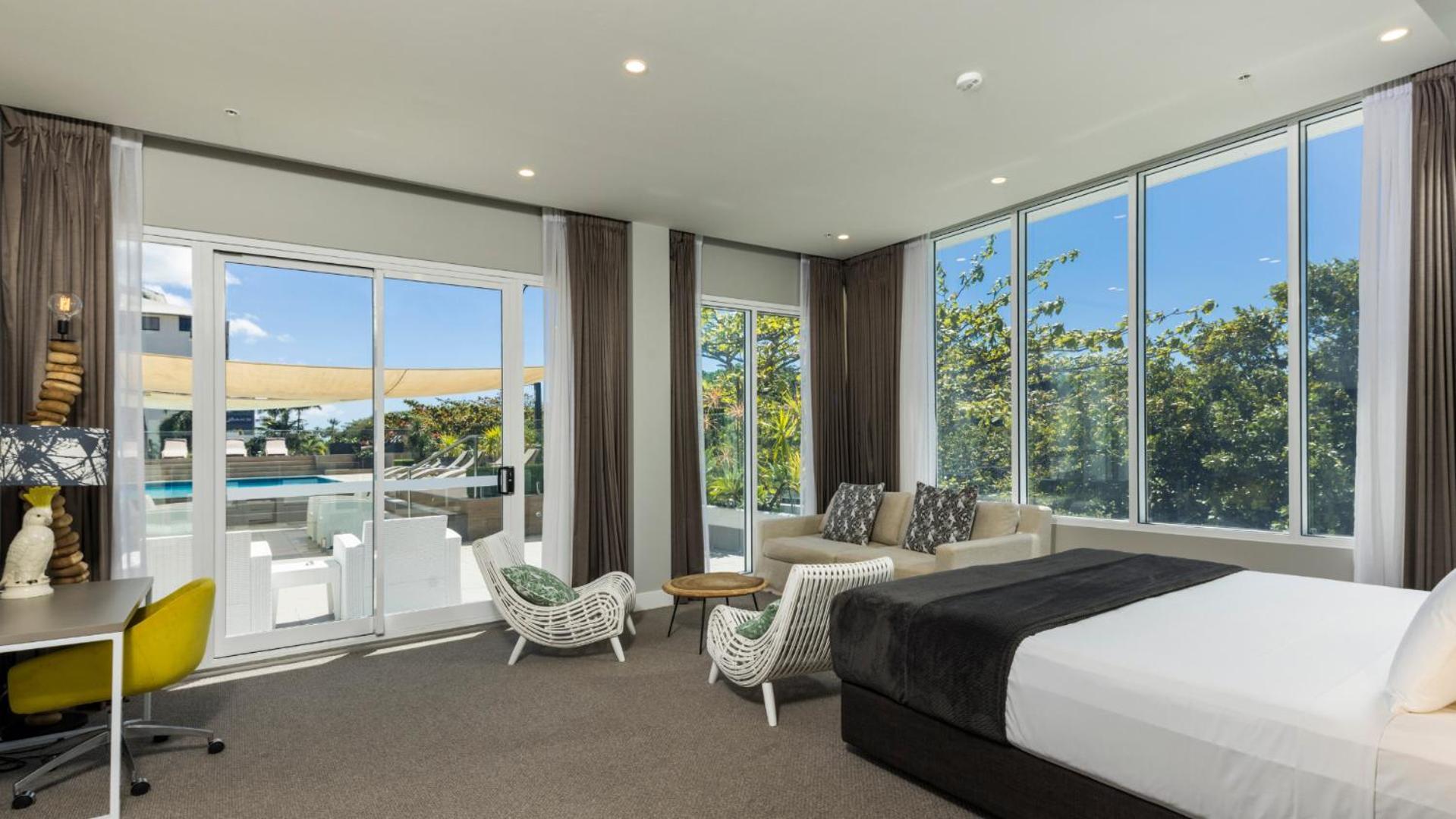 Pacific Hotel 4*