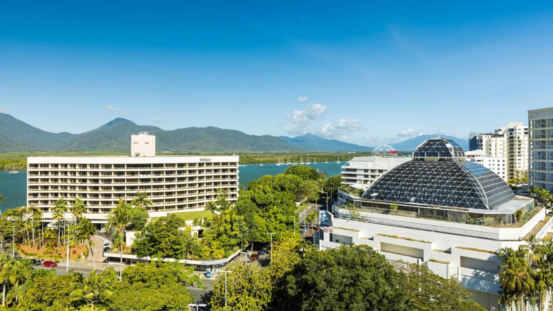 Hotel Pacific Cairns