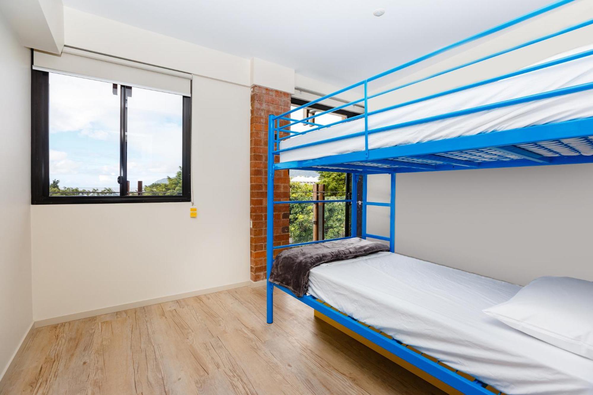 Global Backpackers * Cairns