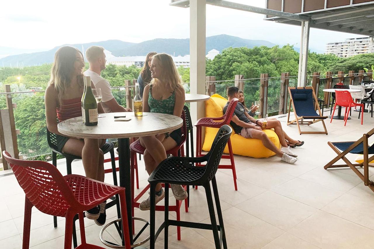 Global Backpackers Hostel *