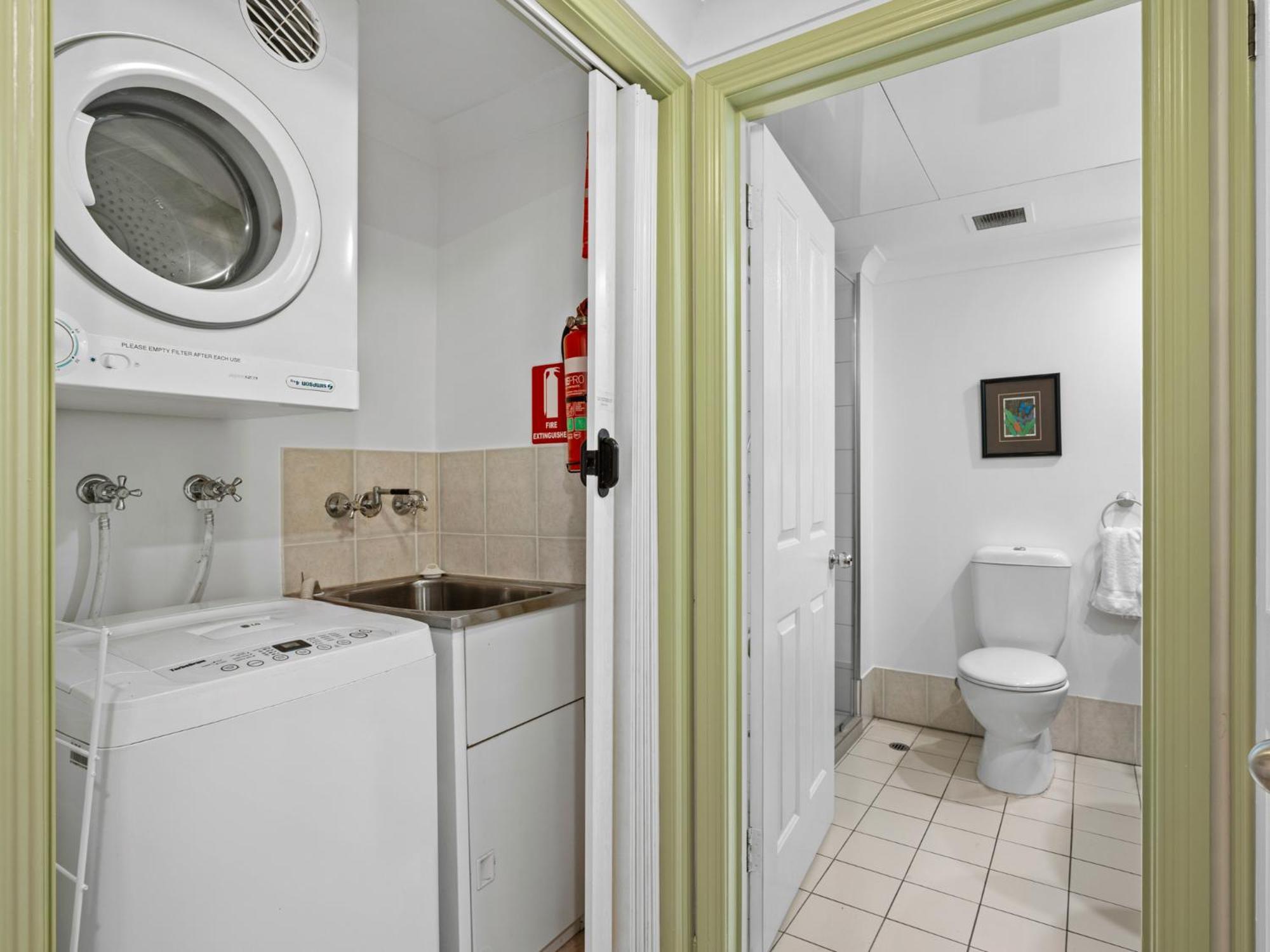 Aparthotel Waterfront Terraces 4*