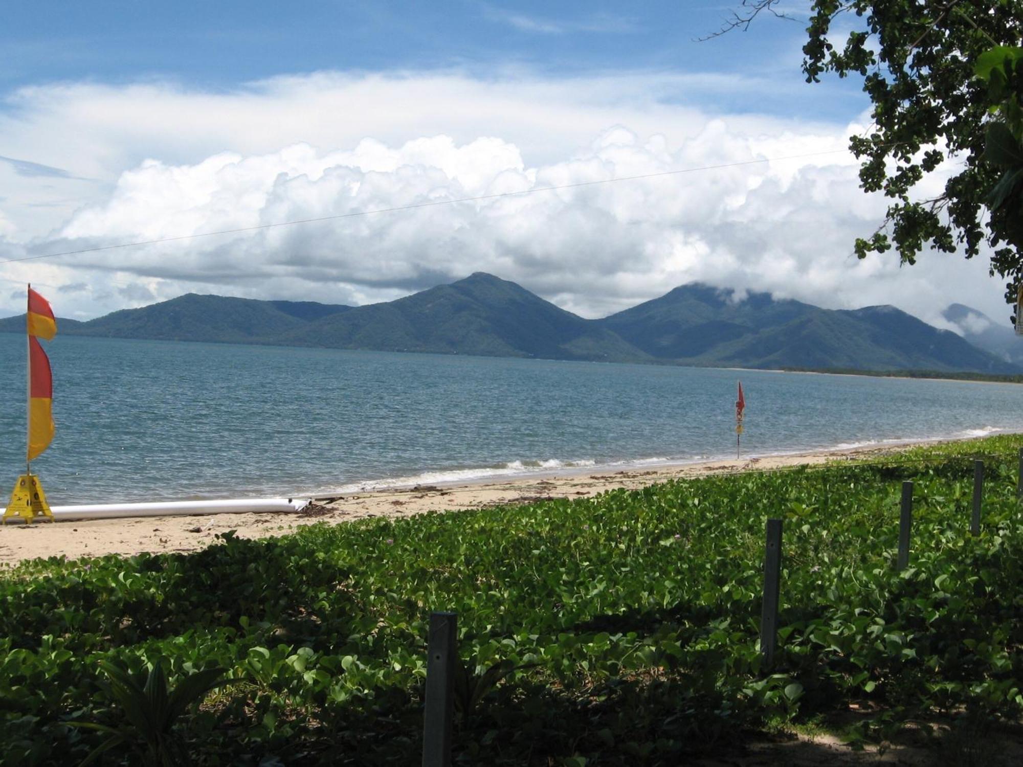 Aparthotel Cairns Beach Resort Cairns