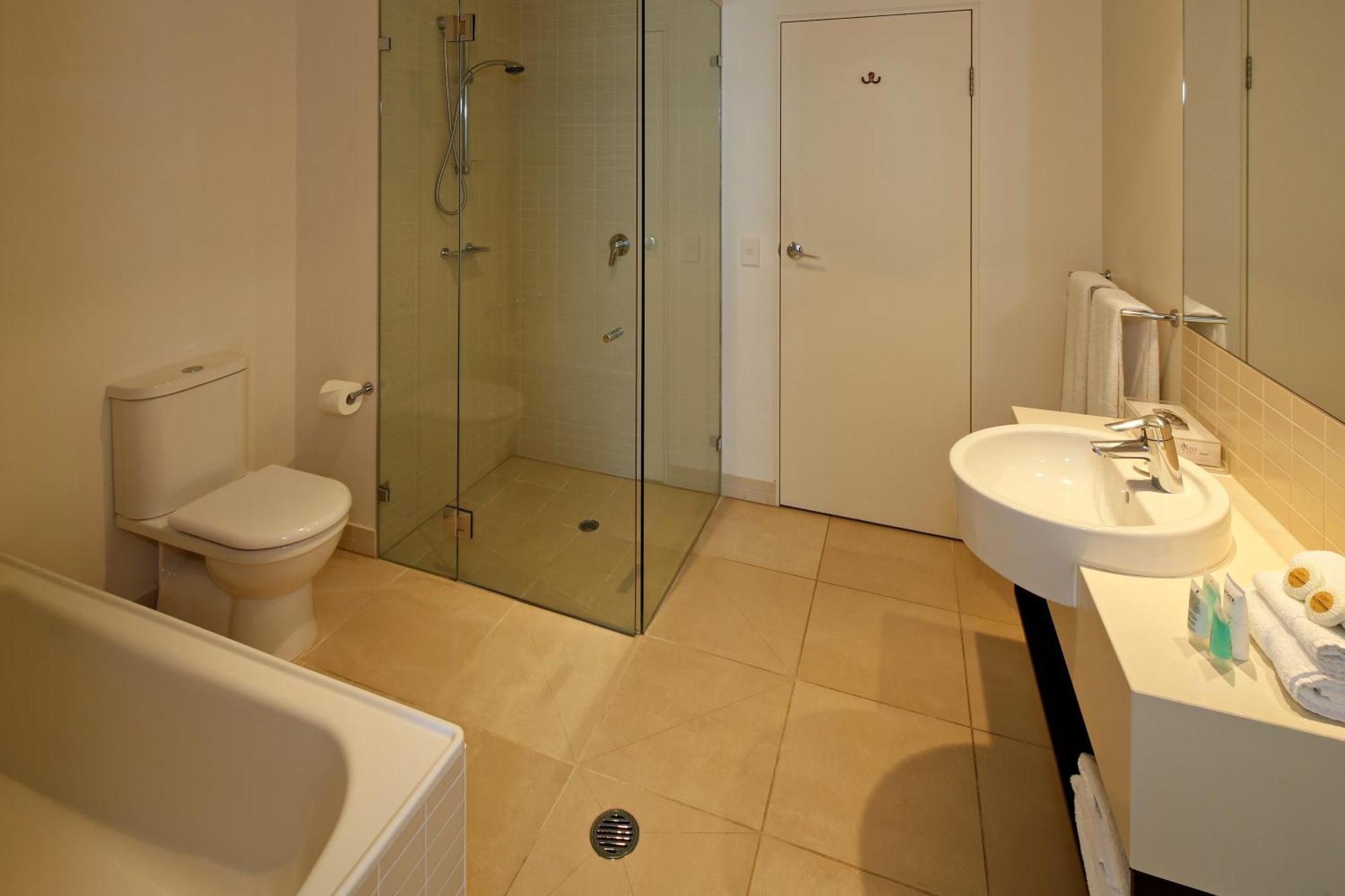 Private Aparthotel Cairns