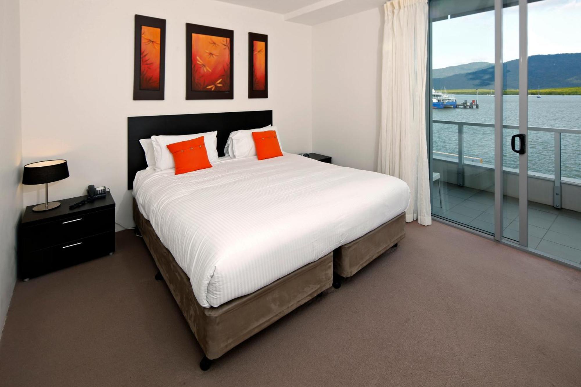 Private Aparthotel 4*