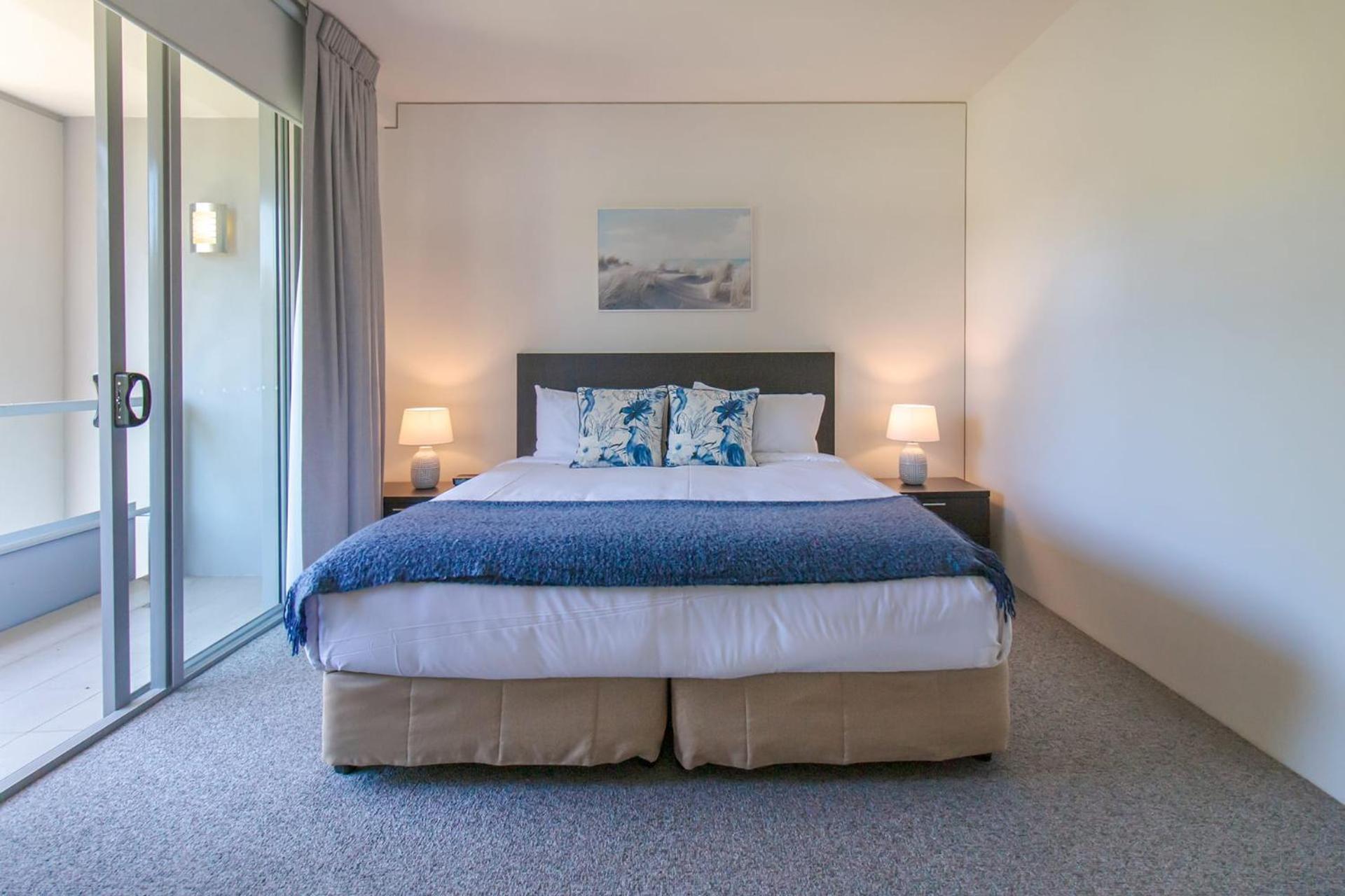 325 Harbour Lights With Garden View Holiday home Cairns