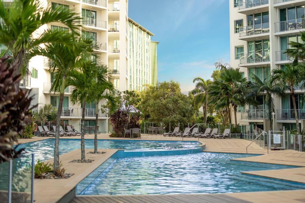 Ocean View 12th Floor Apartment *