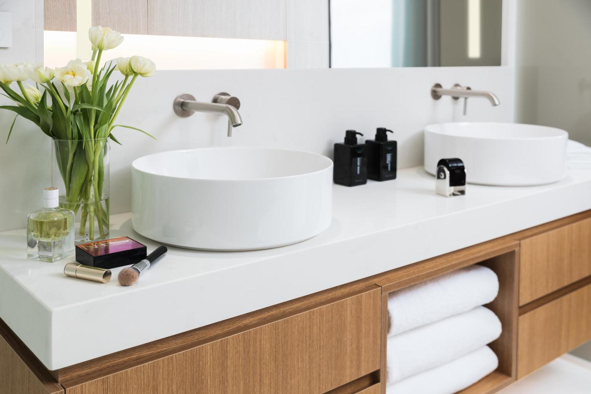 Hotel Crystalbrook Riley 5*