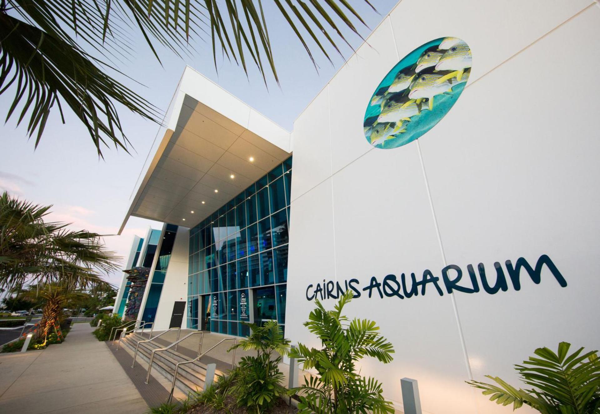 3 Bedroom Cbd Waterfront Luxury Cairns