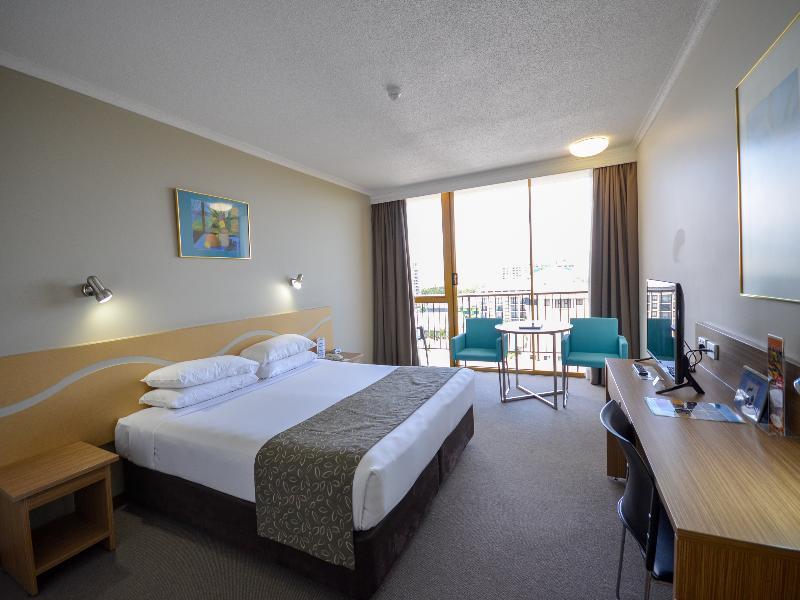Pacific Hotel 4*