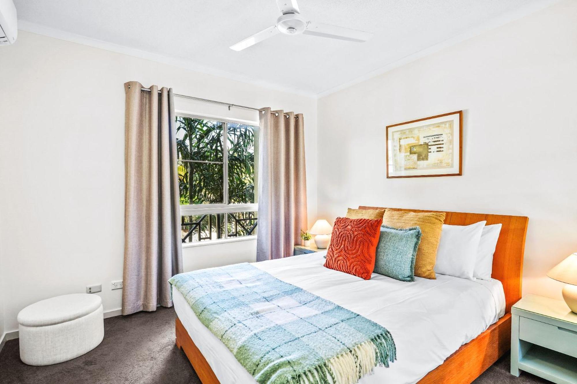 116 One * Cairns