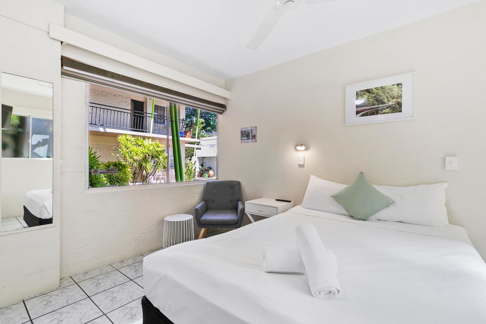 Tropiq 3* Cairns