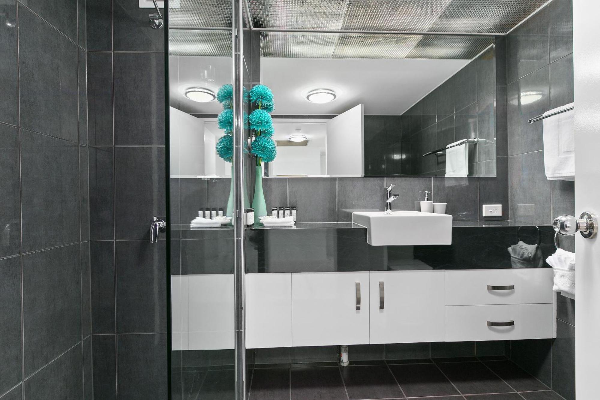 Luxury Waterview *