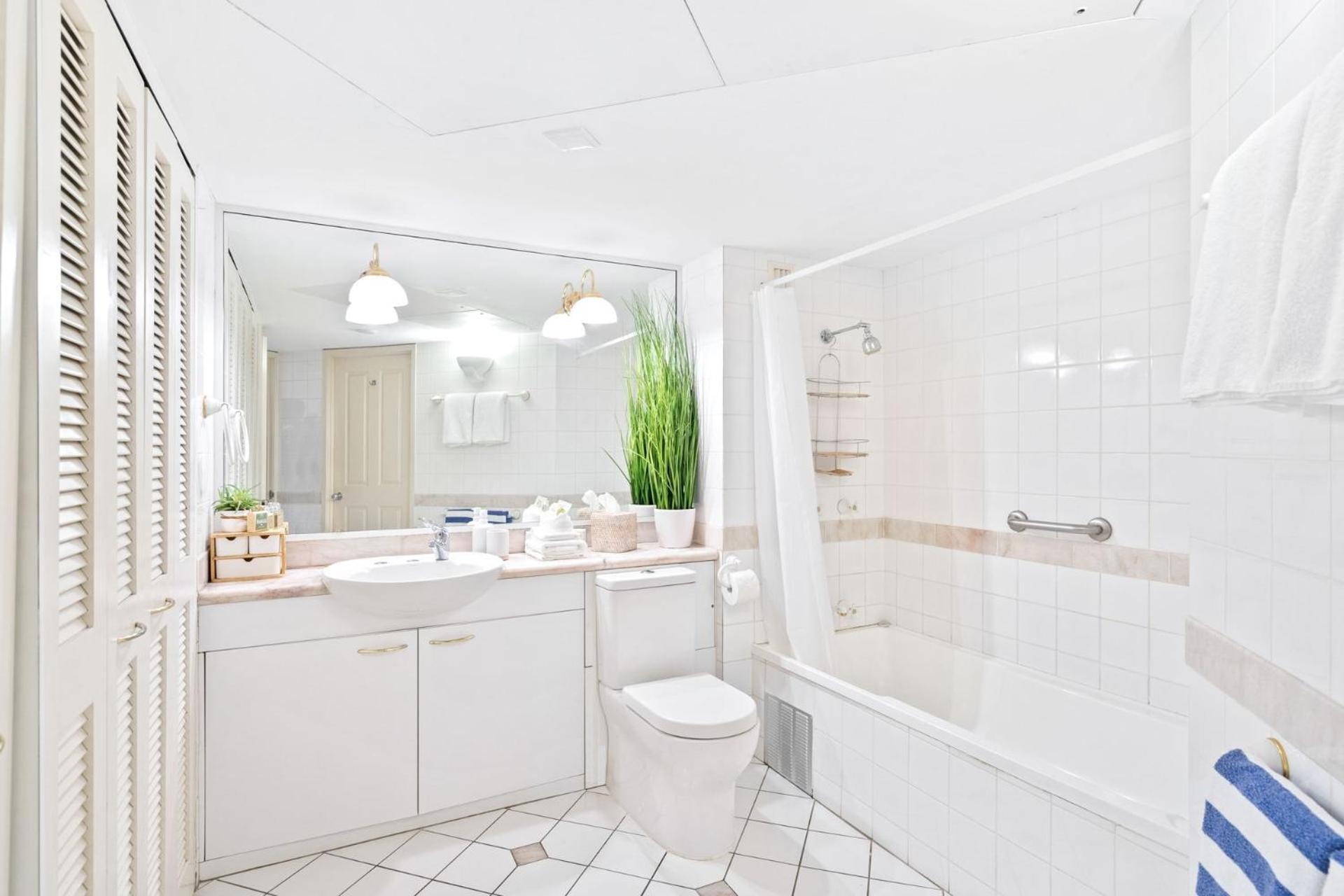 Stylish Cbd Retreat - 8 Il Palazzo *