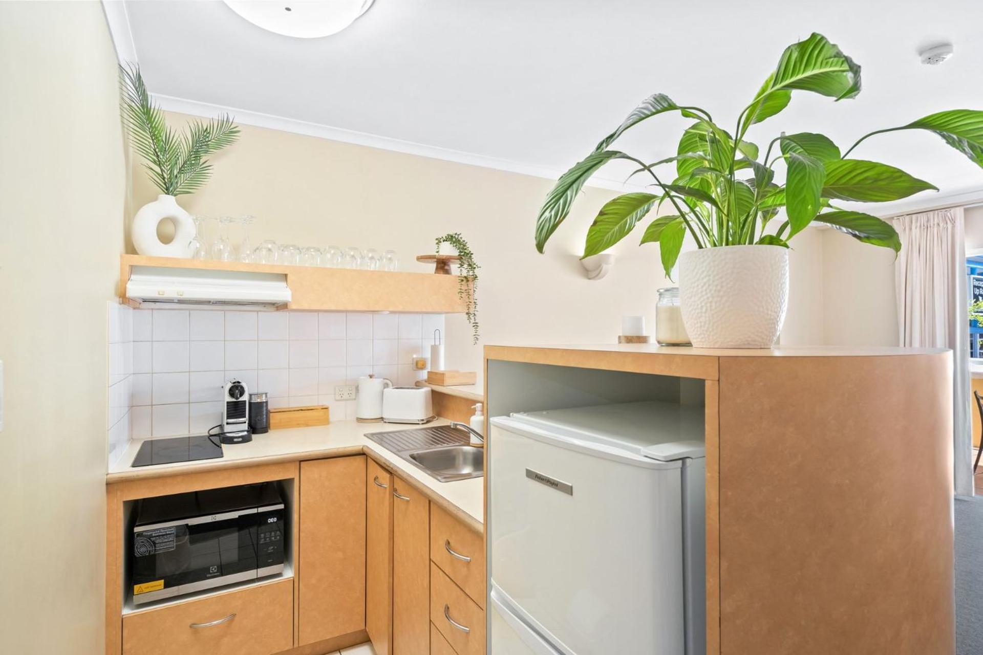 Stylish Cbd Retreat - 8 Il Palazzo Cairns