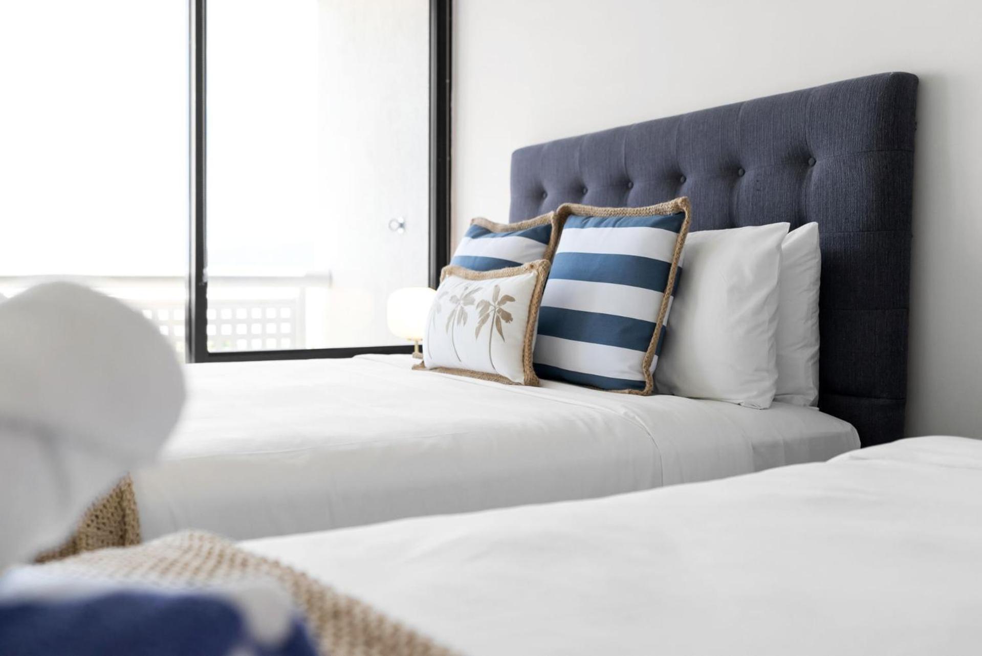 Belle Escapes Rydges Plaza Esplanade Luxury 2-bedroom Cairns
