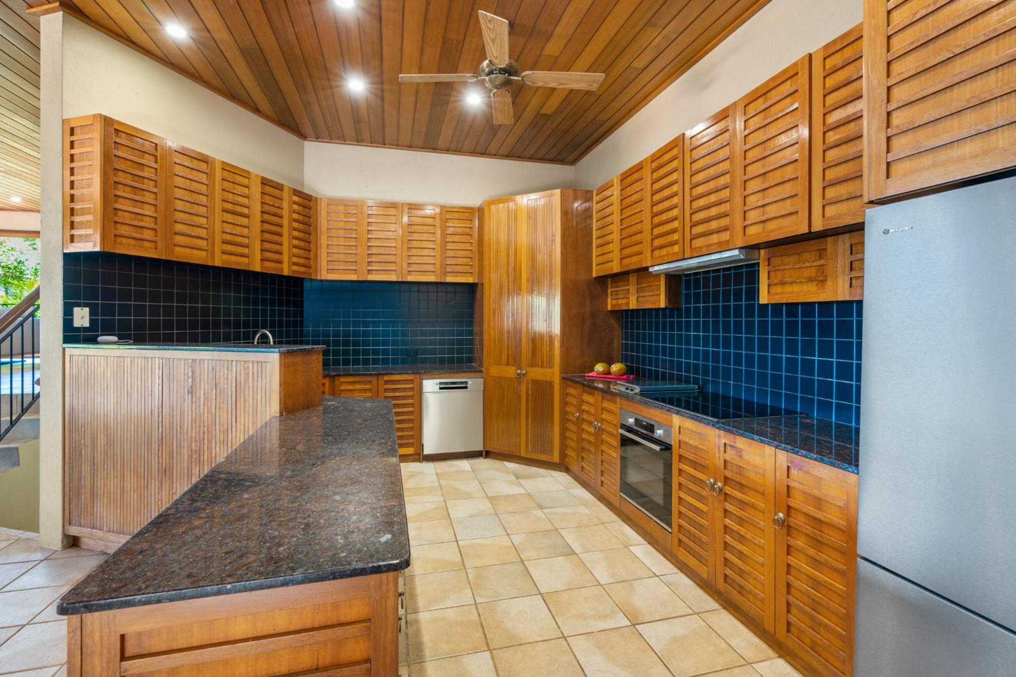Barong Luxury Overlooking Unrivalled Privacy And Location Search Barongcairns * Cairns