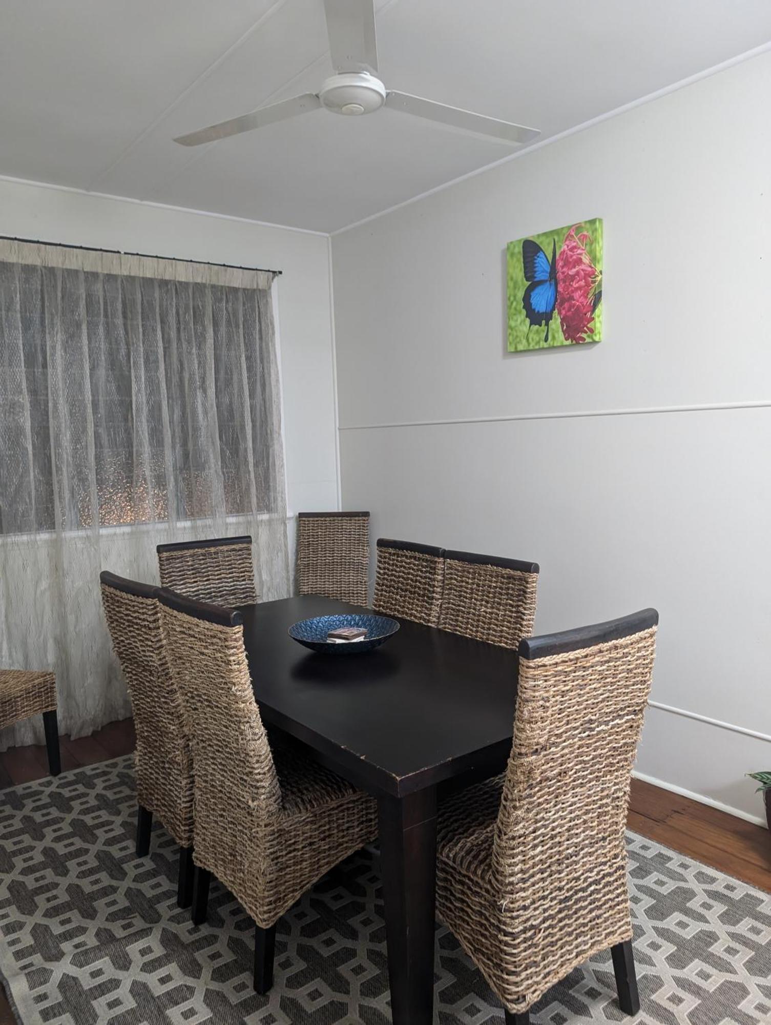 The Quinn - Inner Classic Queenslander Holiday home