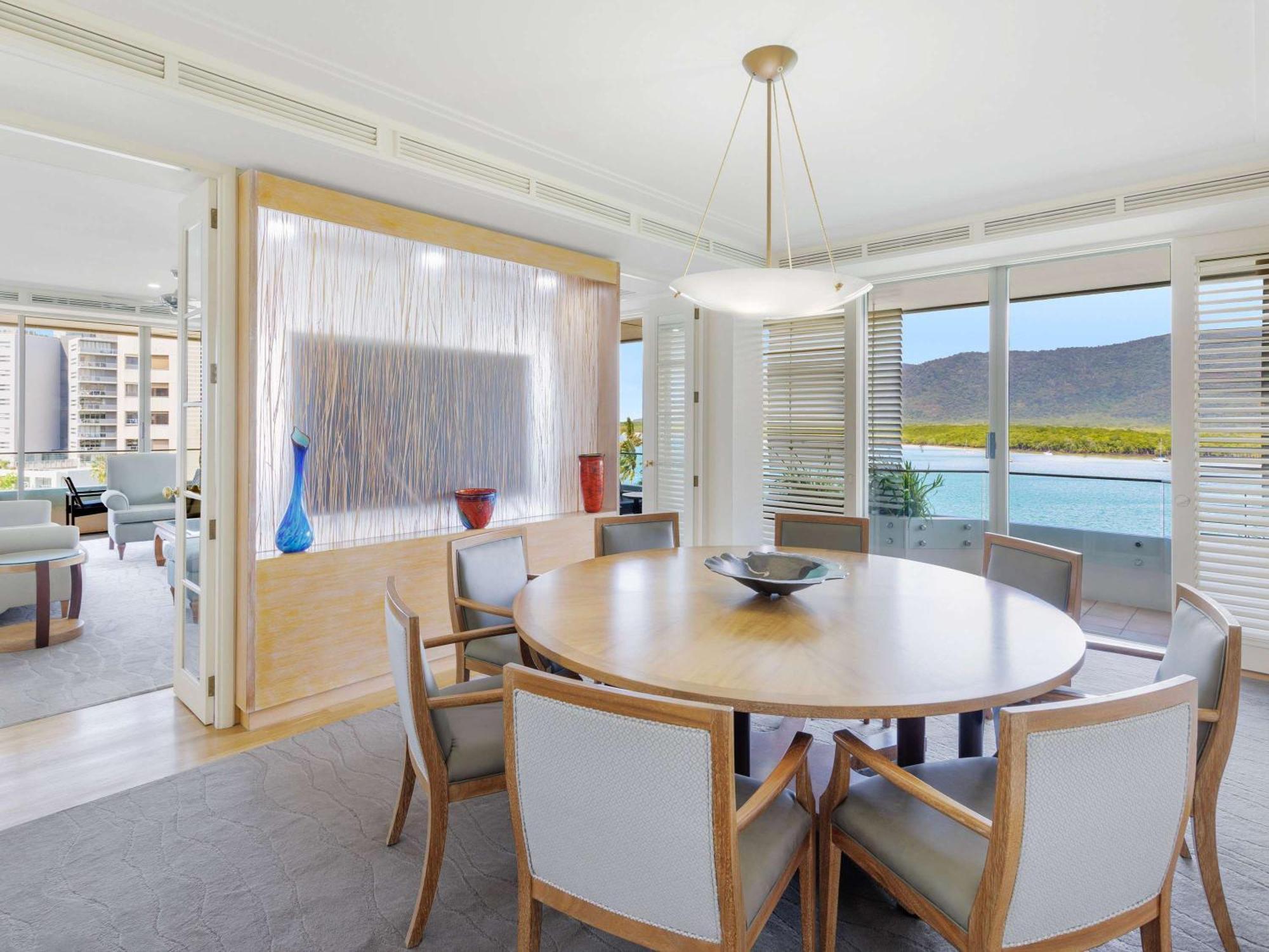 Pullman Reef Casino Hotel 5*
