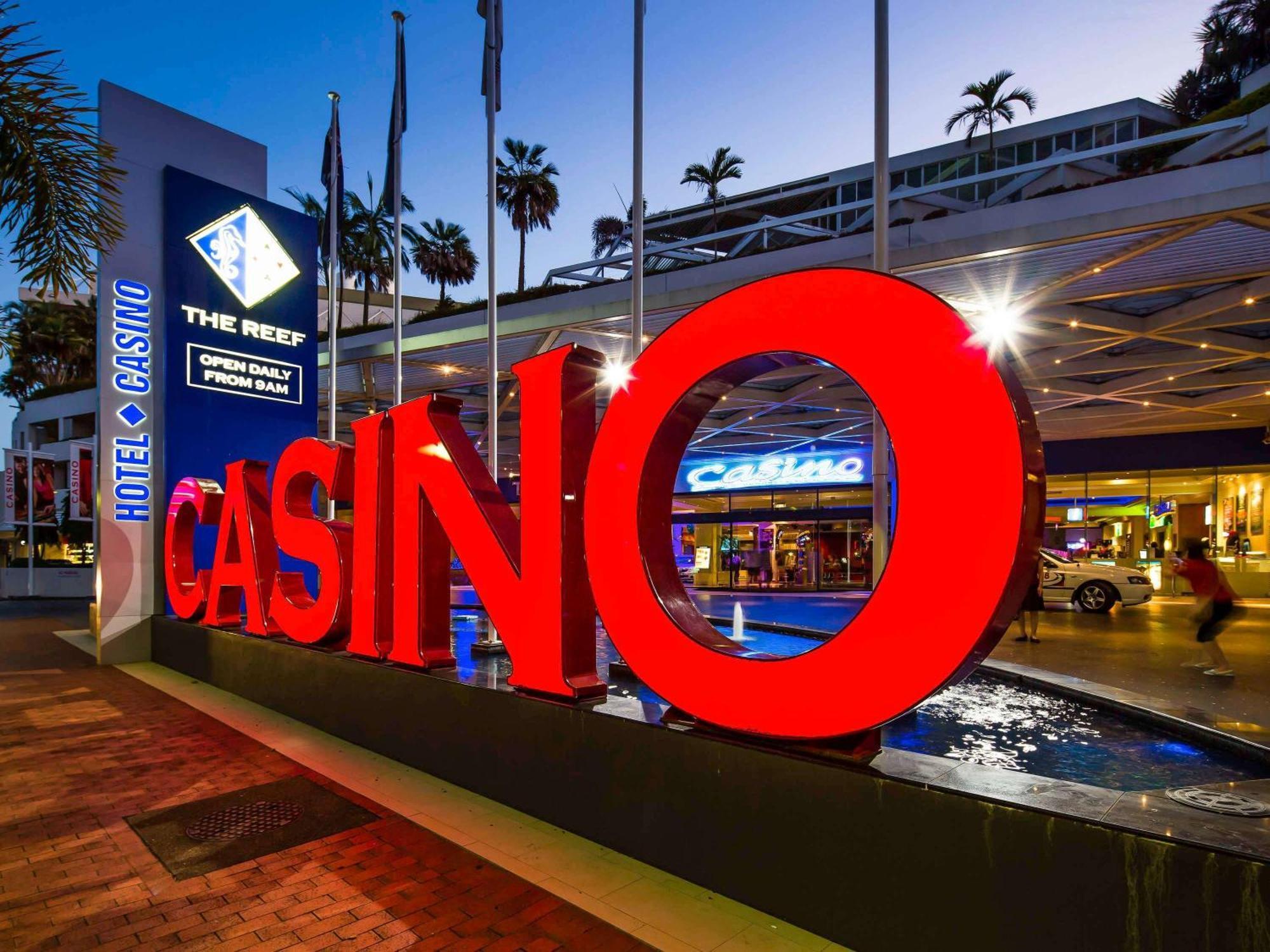 Pullman Reef Casino Hotel