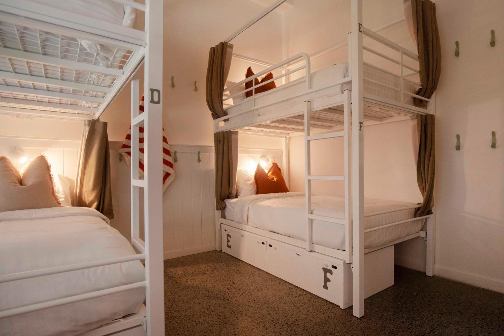 Little Drifter Hostel *