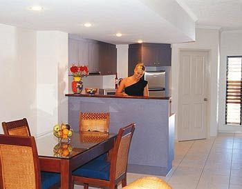 Getaway On Grafton Aparthotel 4*