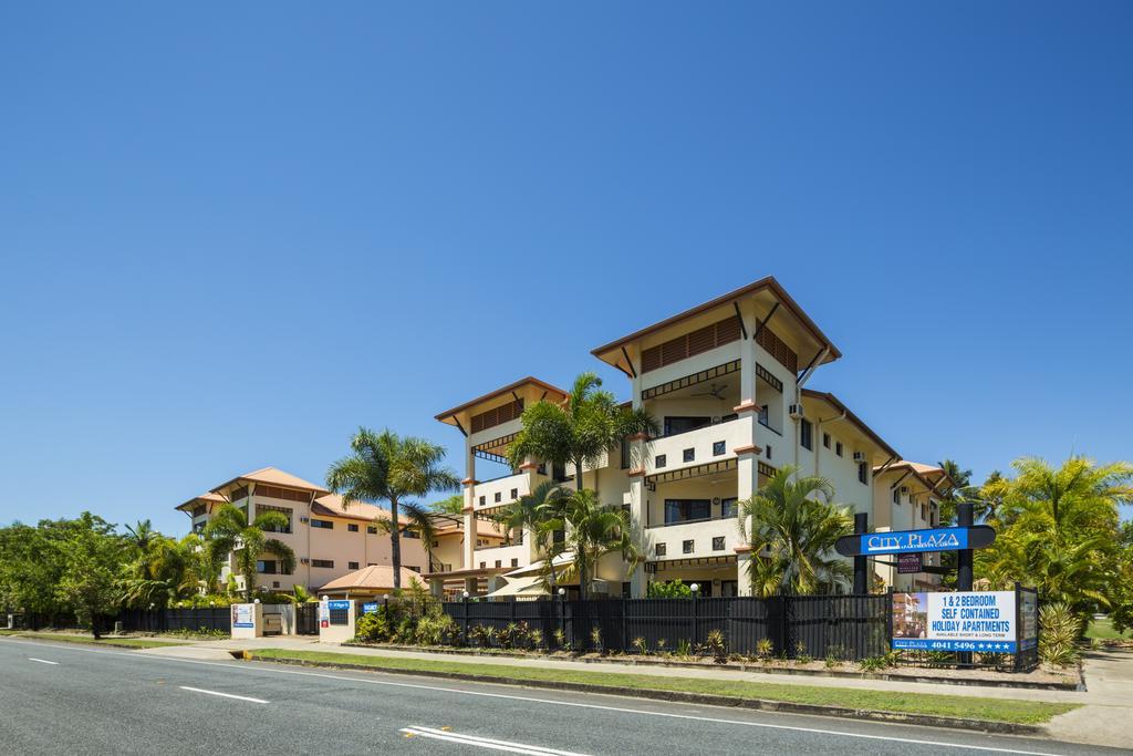 Plaza Cairns