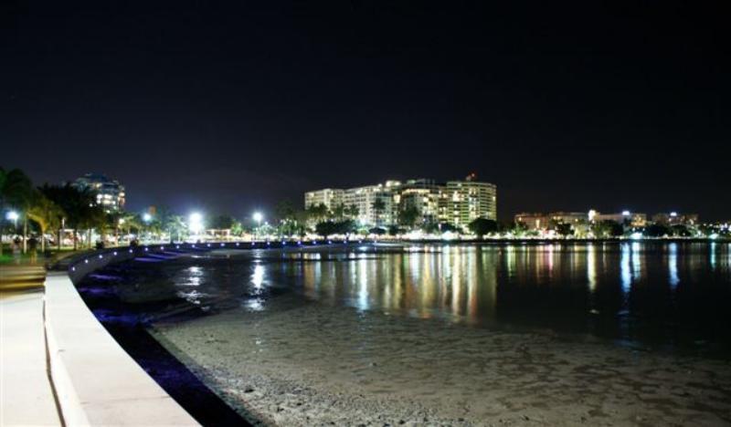 North Cove Waterfront Aparthotel 4*