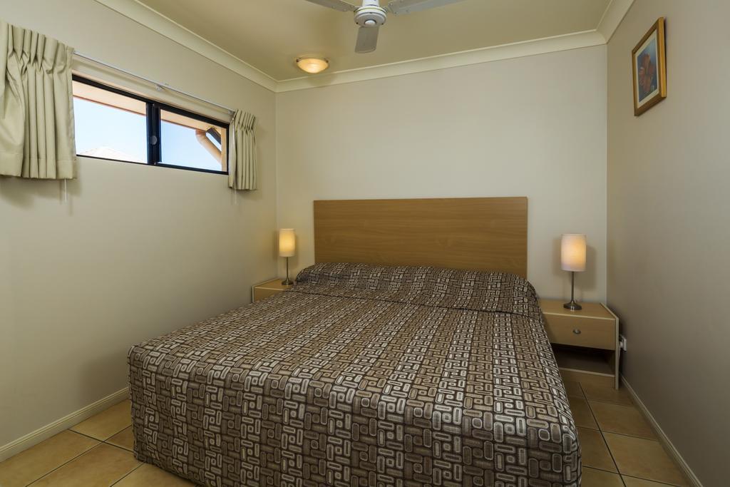 Aparthotel Plaza