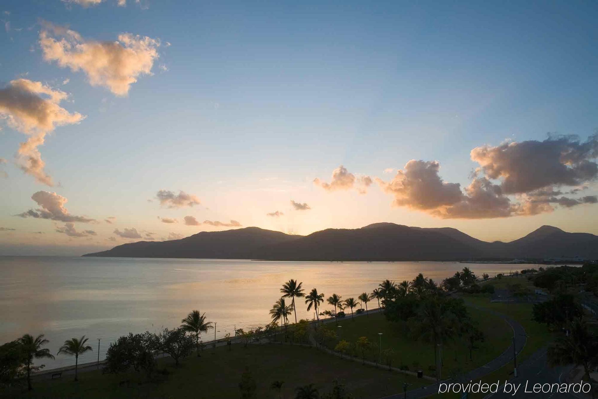 The Sebel Harbour Lights Aparthotel Cairns