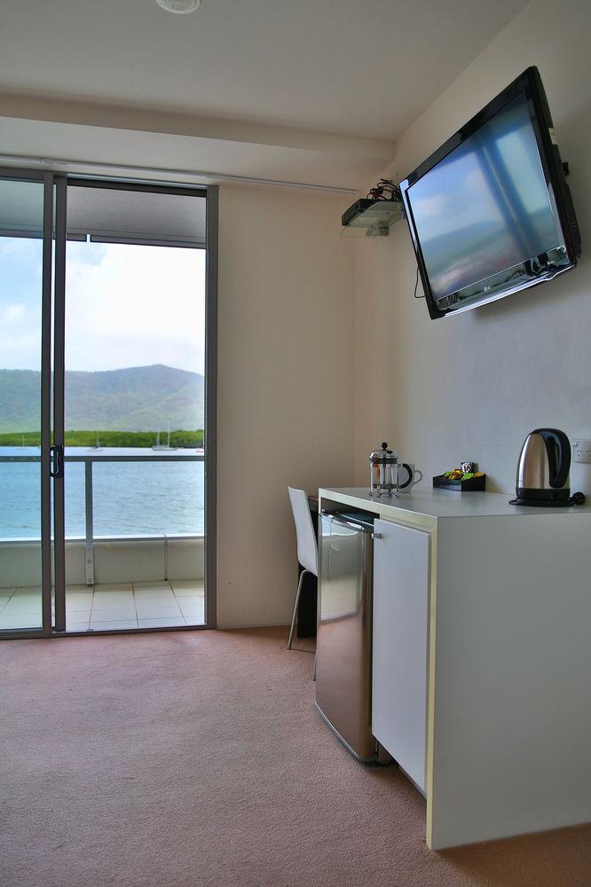 Private Aparthotel Cairns