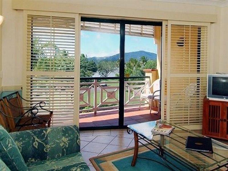 Aparthotel Waterfront Terraces 4*