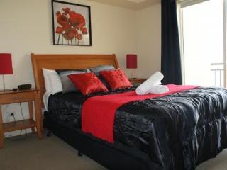 North Cove Waterfront Aparthotel