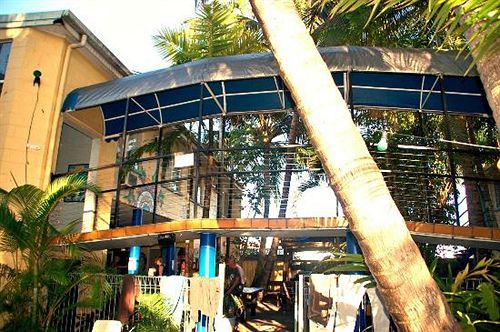 Hostel Mad Monkey Village Cairns