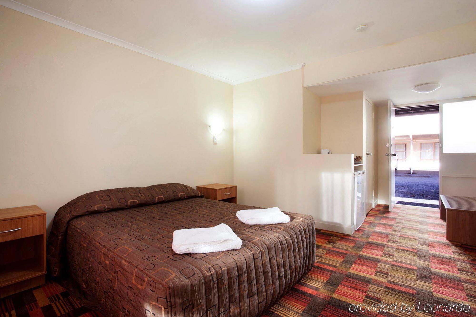 Nightcap At Balaclava Hotel 4*