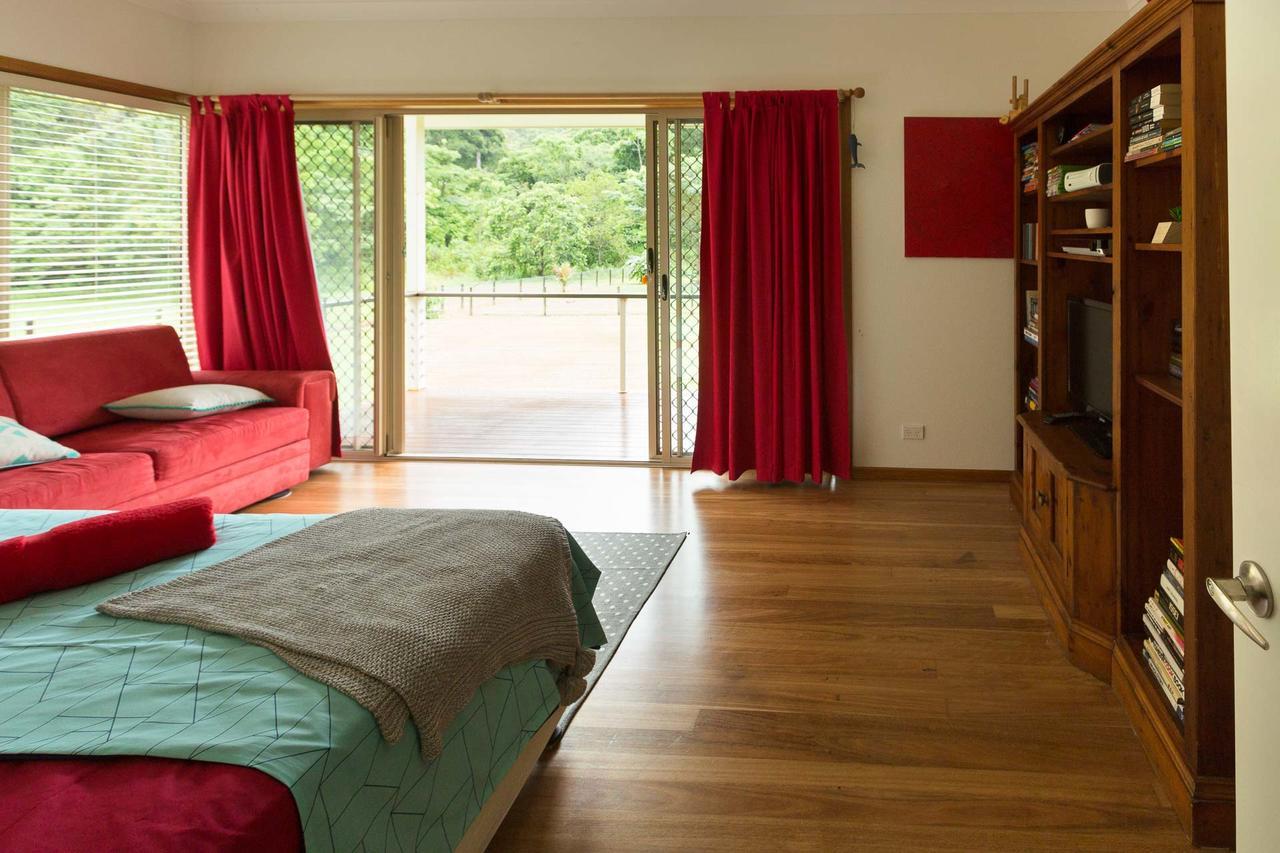 Bed & Breakfast Homestead Redlynch Pet And Family Friendly Cairns