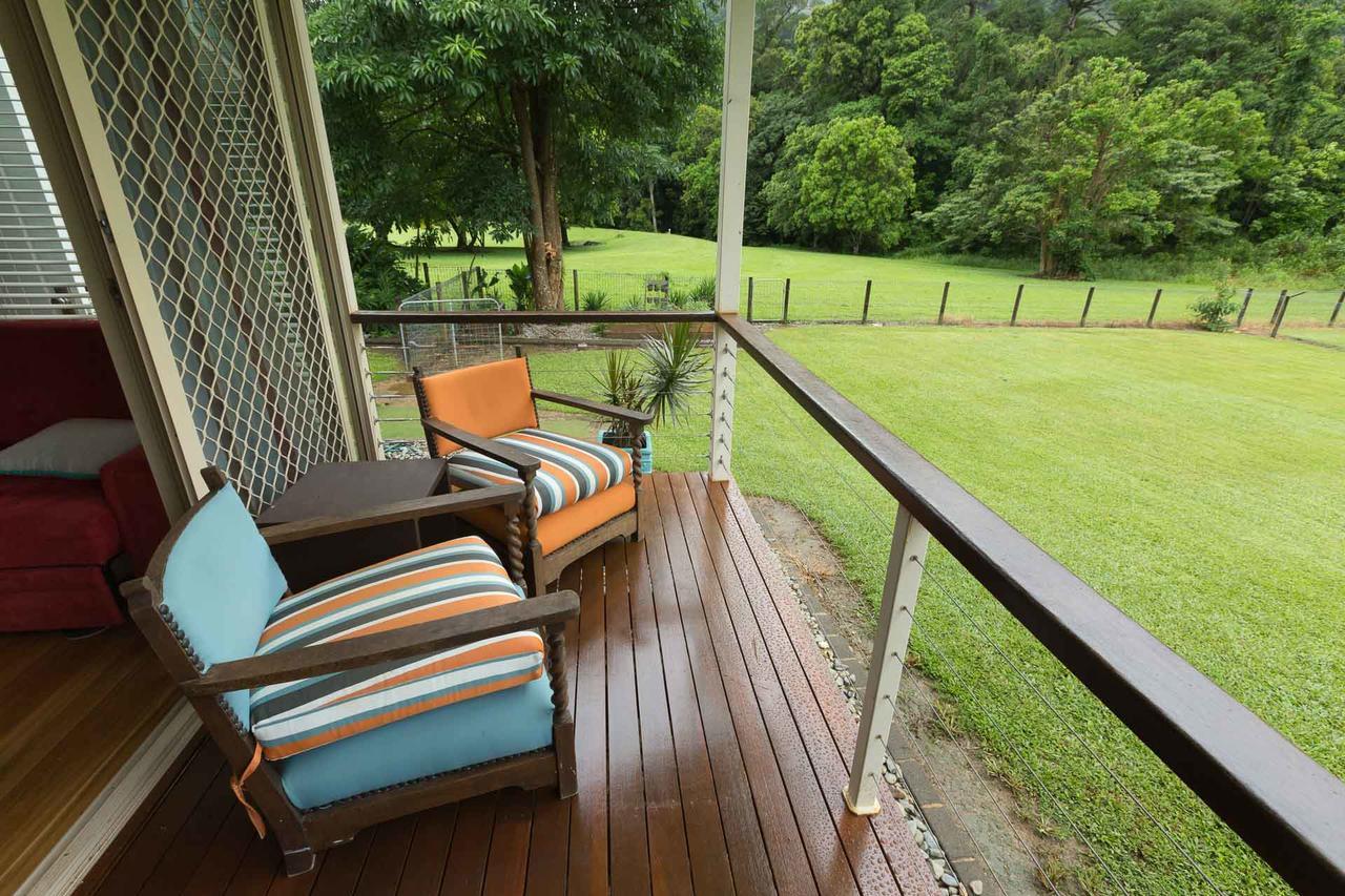 Bed & Breakfast Homestead Redlynch Pet And Family Friendly Cairns