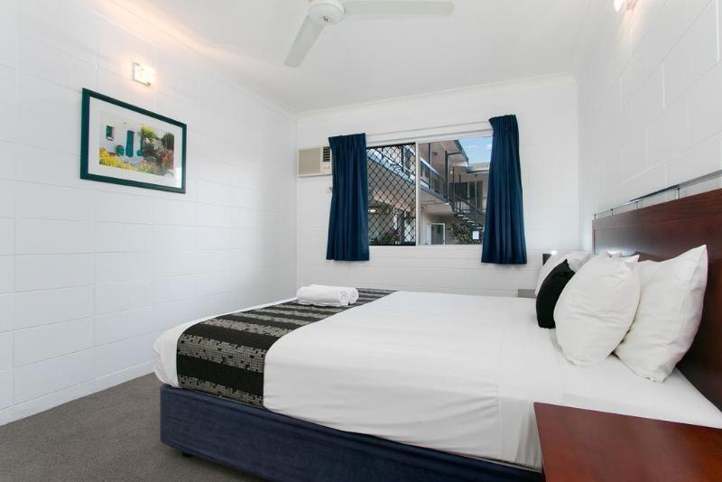 High Chaparral Hotel
