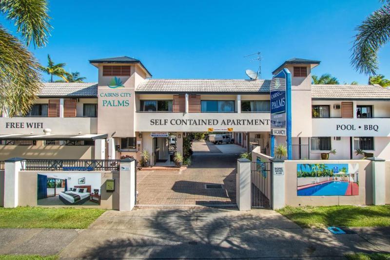 High Chaparral Hotel Cairns