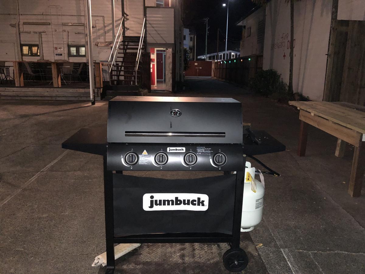 Redkey & Backpacker Cairns