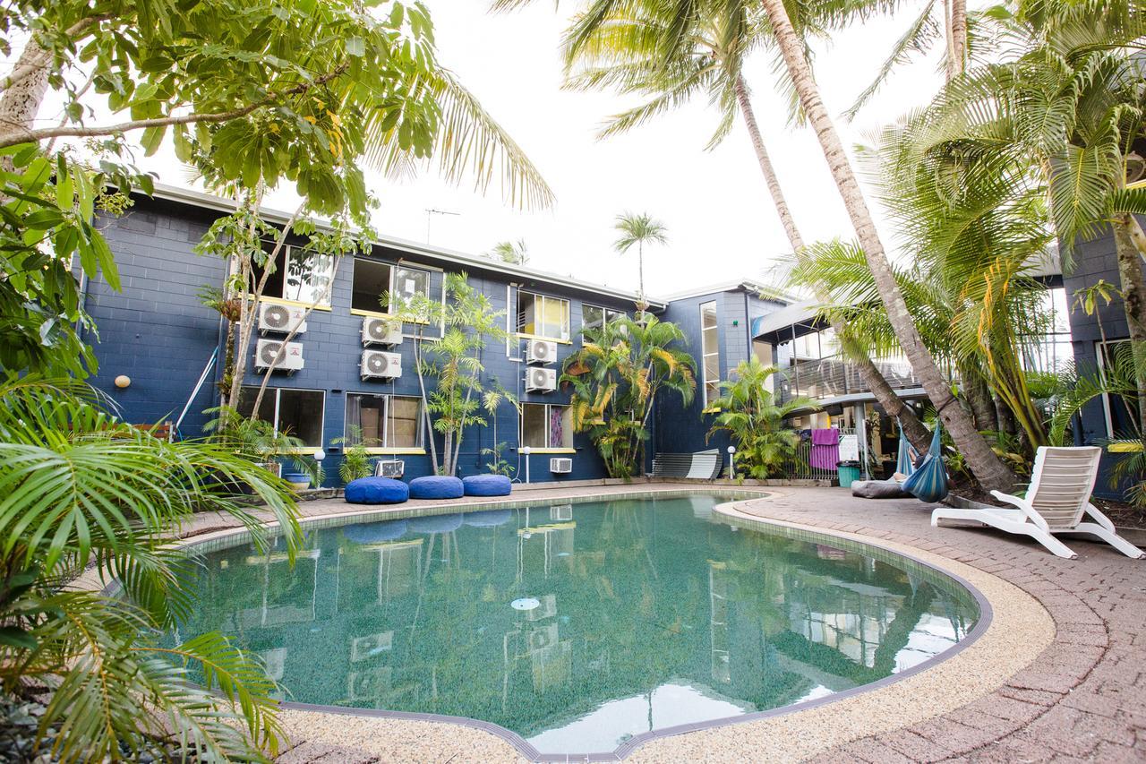Hostel Mad Monkey Village