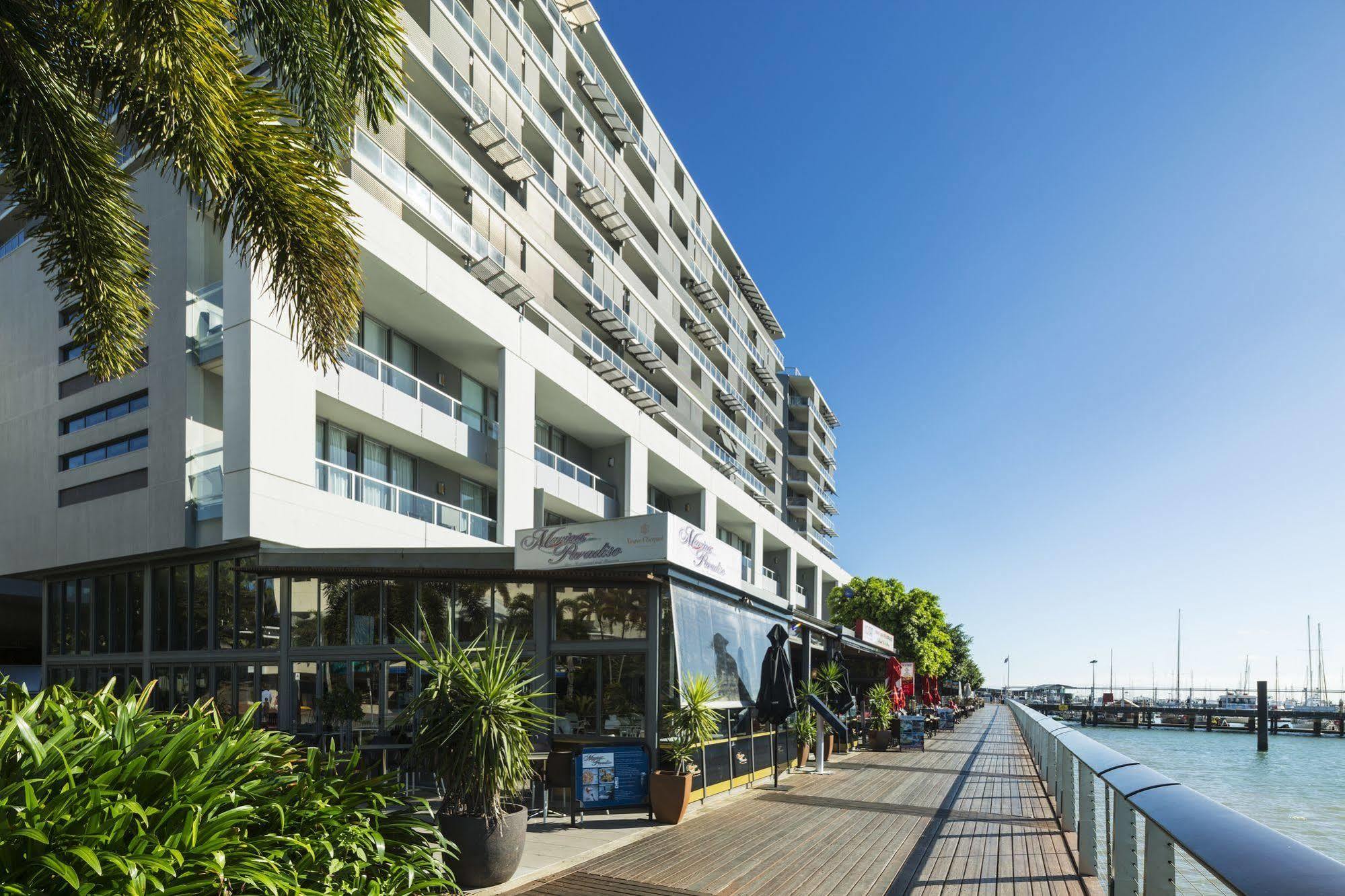 The Sebel Harbour Lights Aparthotel