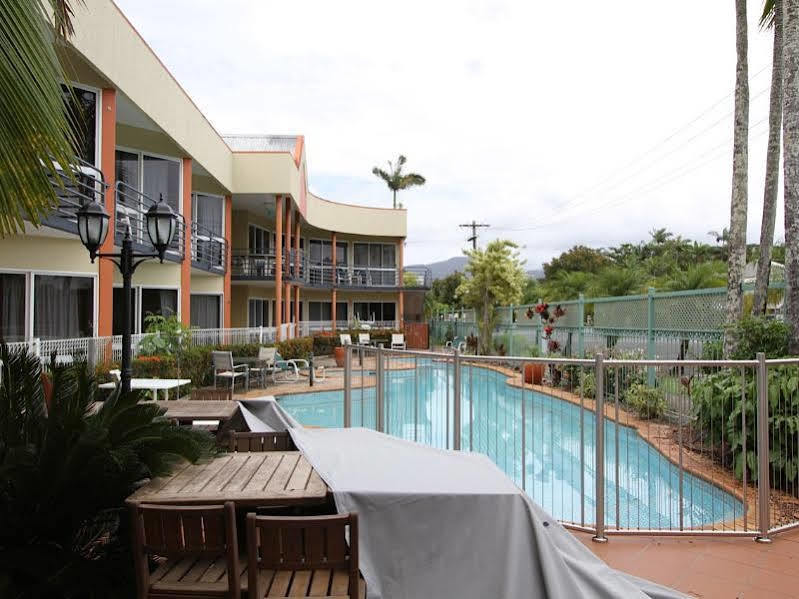 Tropical Queenslander Motel