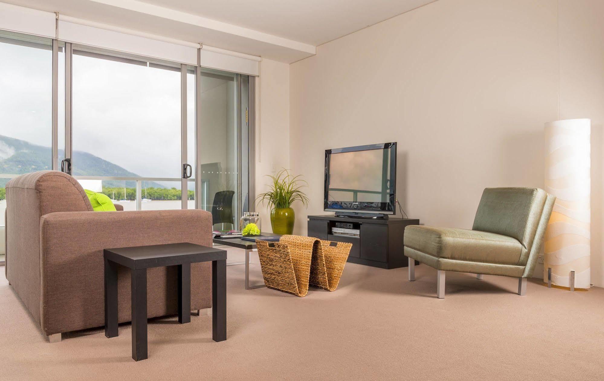 Private Aparthotel 4*