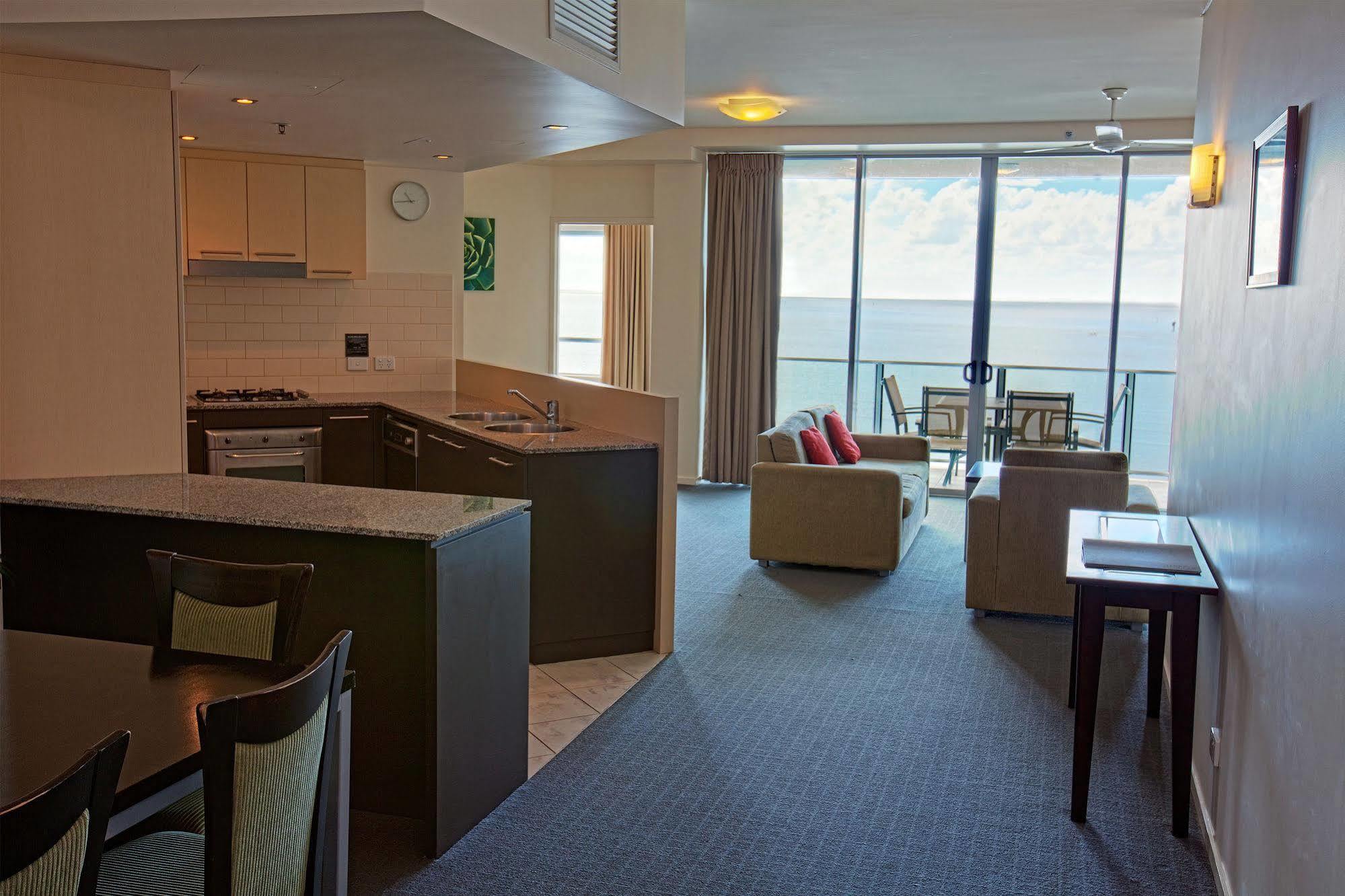 Mantra Trilogy Hotel Cairns