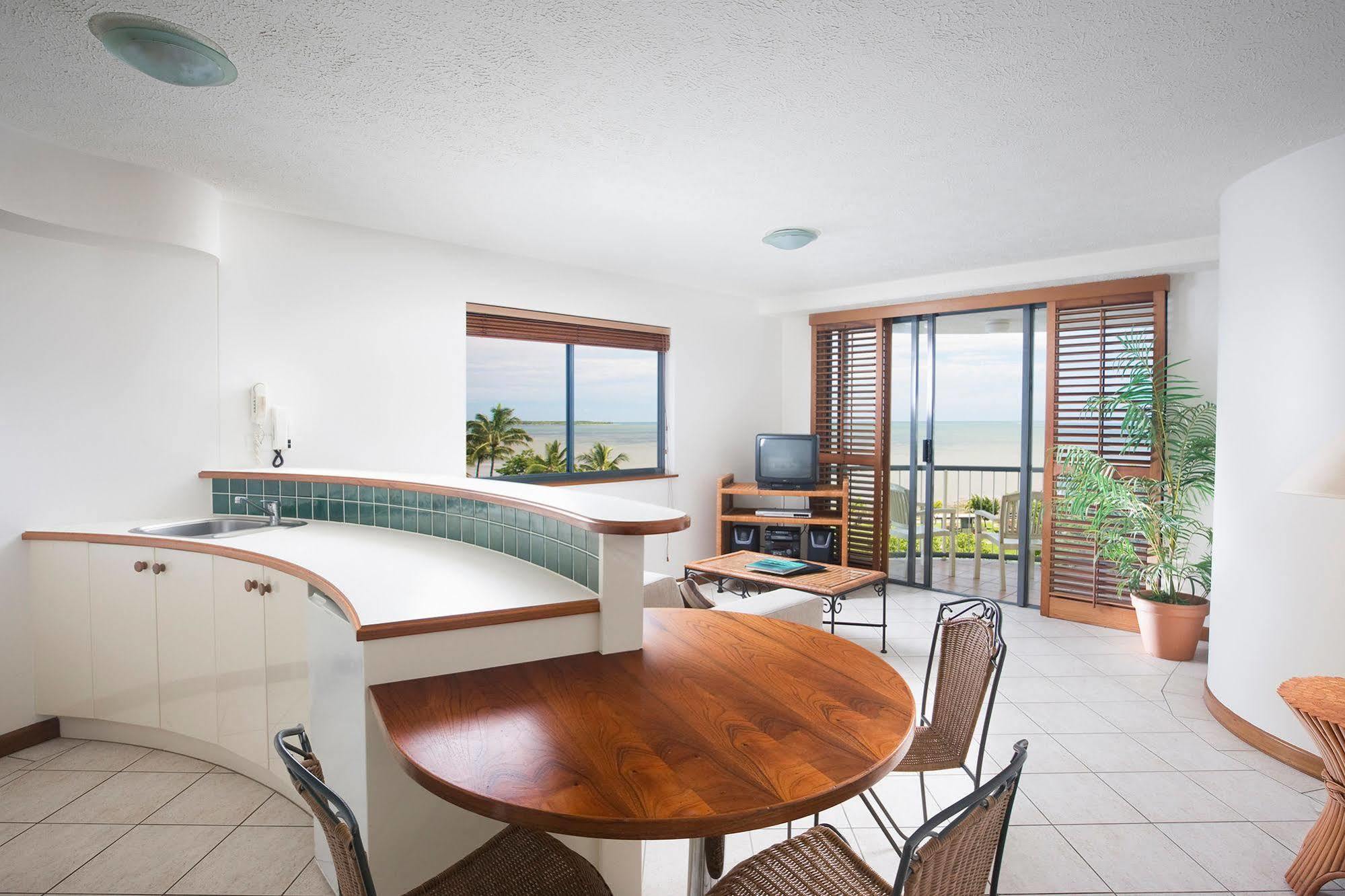 Breakfree Royal Harbour 4* Cairns