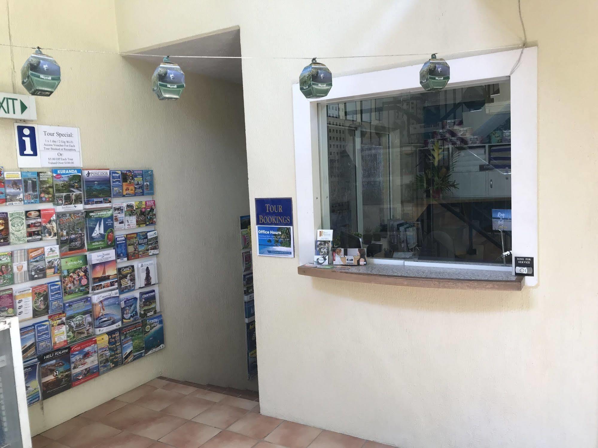 Vaucluse Aparthotel